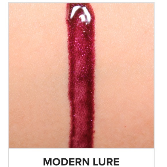 NIB MAC MODERN LURE ALLURING AQUATIC LIPGLASS ORIGINAL FORMULA LARGER SIZE! - Picture 2 of 7
